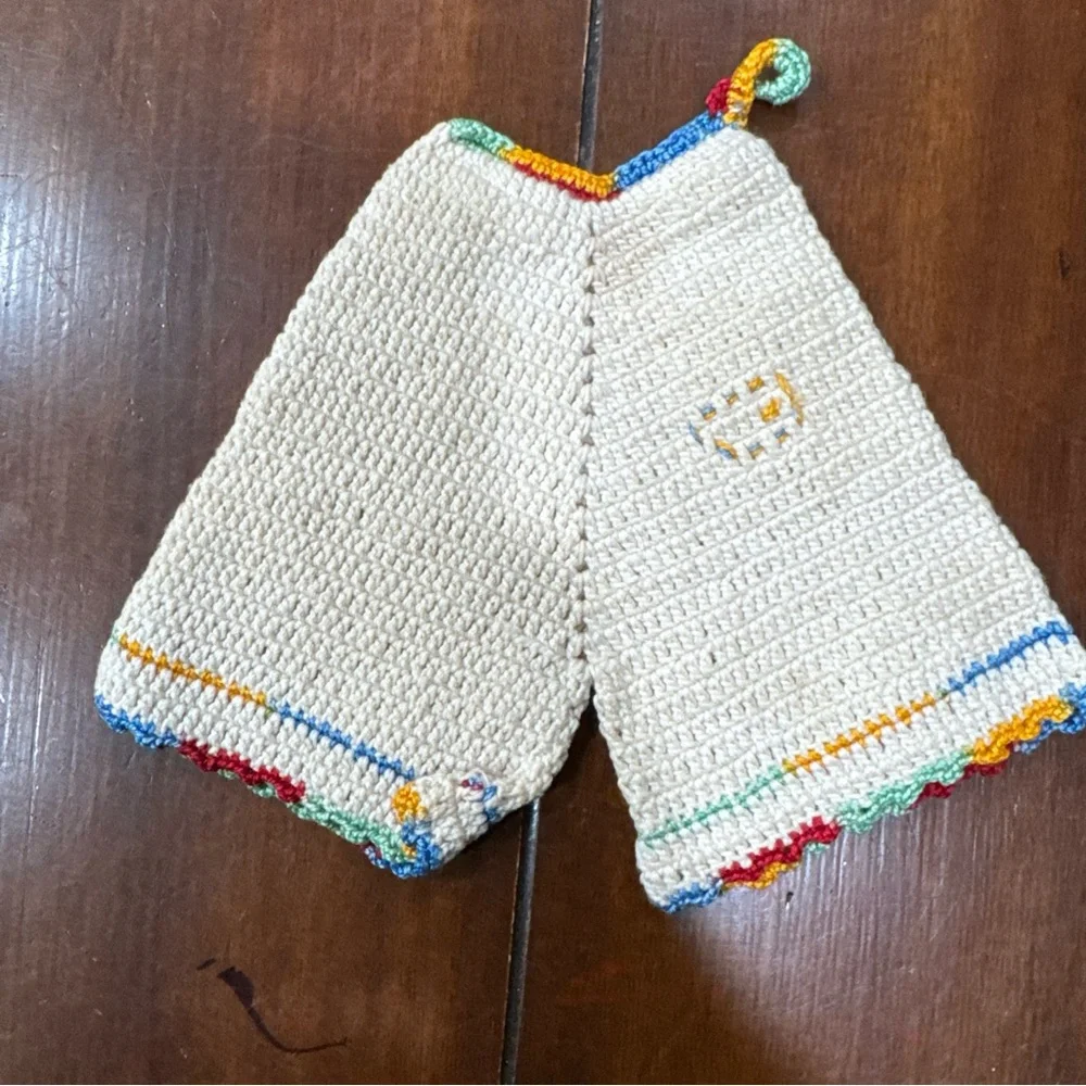 Vintage Crochet Potholders Handmade Hot Pads Set Of 2